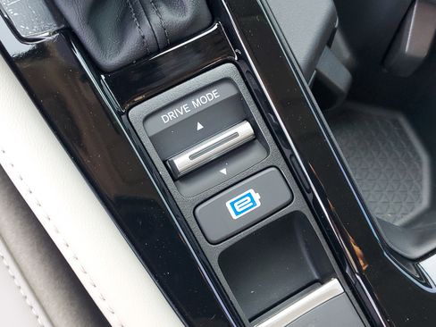 New 2025 Honda Accord Touring image 30