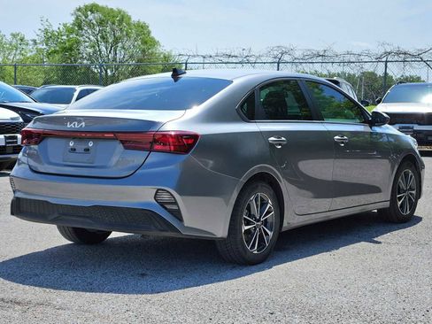 Used 2024 Kia Forte LXS image 6