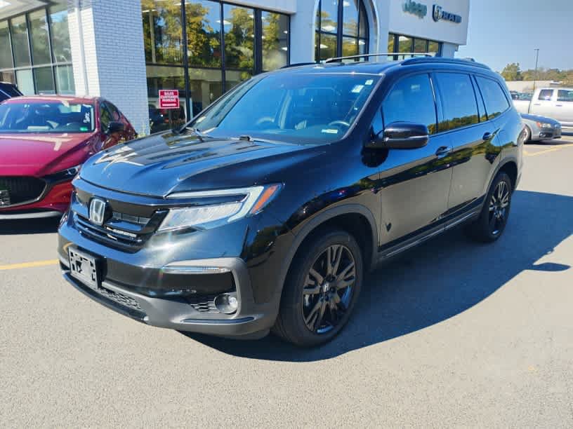 Used 2022 Honda Pilot Black Edition image 3