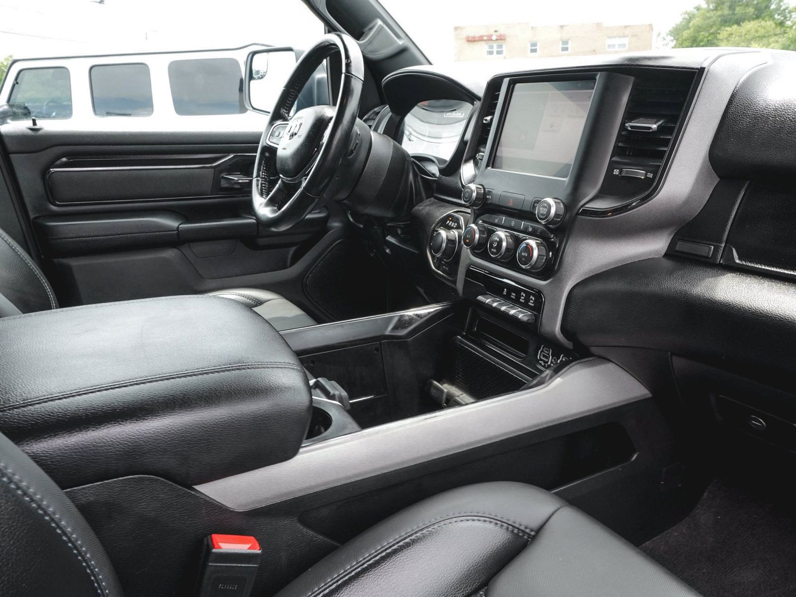 Used 2023 RAM 1500 Big Horn AWD/4WD image 39