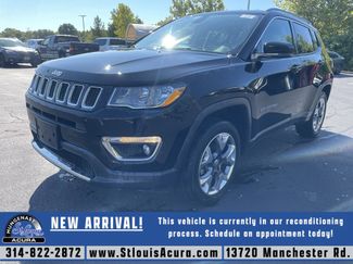 Used 2018 Jeep Compass Limited image 1