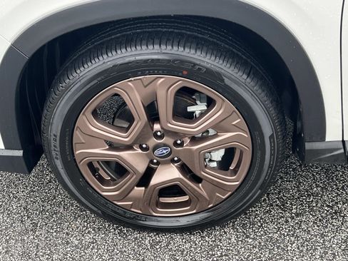 Certified 2025 Subaru Ascent Bronze Edition w/ Popular Package #2 image 11