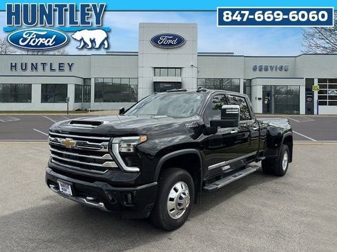 Used 2024 Chevrolet Silverado 3500 High Country w/ High Country Premium Package image 1