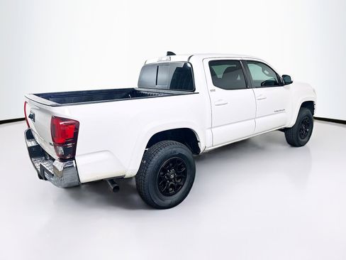 Used 2021 Toyota Tacoma SR5 image 9