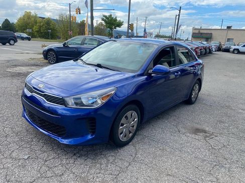 Used 2020 Kia Rio S image 2