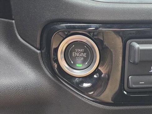 Used 2025 Chevrolet Silverado 2500 LT w/ All Star Edition image 18