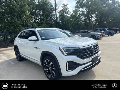 Used 2025 Volkswagen Atlas Cross Sport SEL Premium R-Line