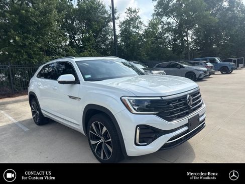 Used 2025 Volkswagen Atlas Cross Sport SEL Premium R-Line AWD/4WD image 1