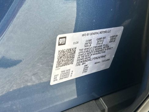 New 2026 Chevrolet Suburban High Country image 30