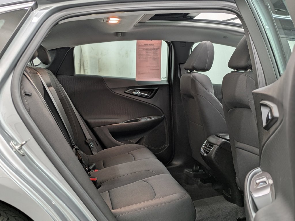 Used 2024 Chevrolet Malibu LT FWD image 21