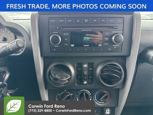 Used 2009 Jeep Wrangler Unlimited X AWD/4WD image 16