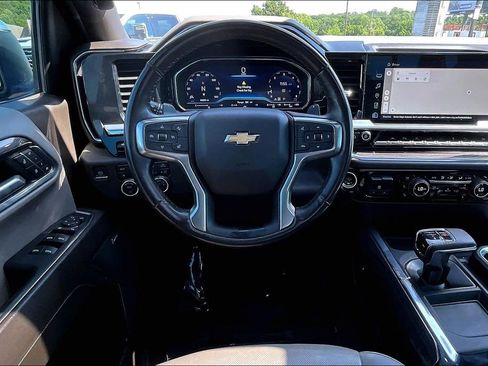 Used 2023 Chevrolet Silverado 1500 LTZ w/ LTZ Premium Texas Edition AWD/4WD image 11