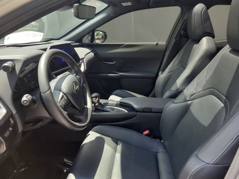Used 2023 Lexus UX 250h FWD w/ Accessory Package (Z1) image 21