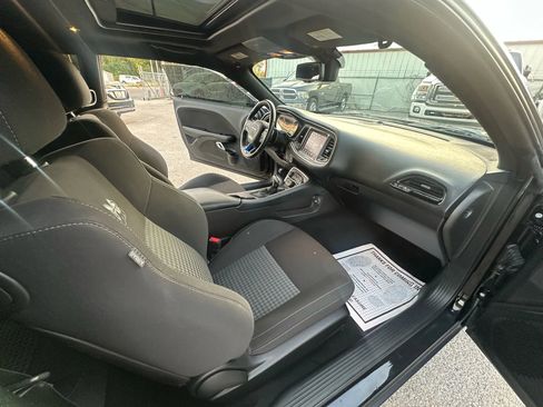 Used 2022 Dodge Challenger R/T Scat Pack image 10