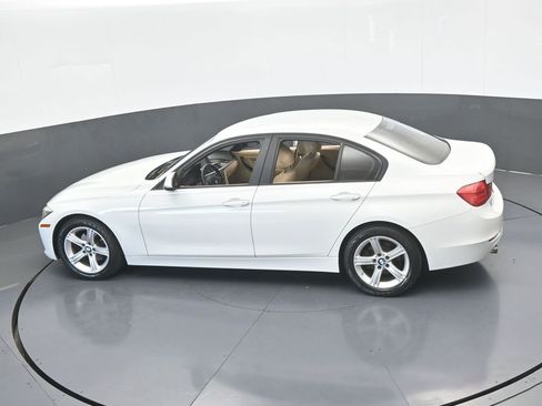 Used 2014 BMW 320i Sedan image 43