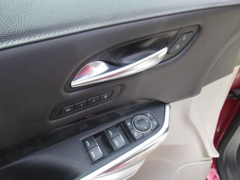 Used 2020 Cadillac XT4 Premium Luxury w/ Driver Awareness Package image 20