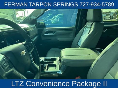 Used 2024 Chevrolet Silverado 1500 LTZ w/ Technology Package RWD image 8