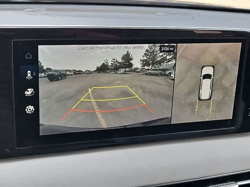 Used 2023 Hyundai Palisade SEL FWD image 22