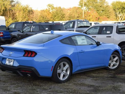 New 2026 Ford Mustang Coupe image 6