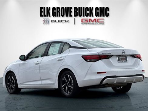 Used 2025 Nissan Sentra SV image 6