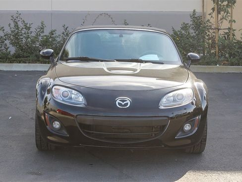 Used 2010 MAZDA MX-5 Miata Sport image 2