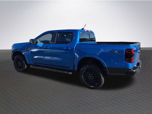 New 2025 Ford Ranger Lariat w/ Black Appearance Package image 5