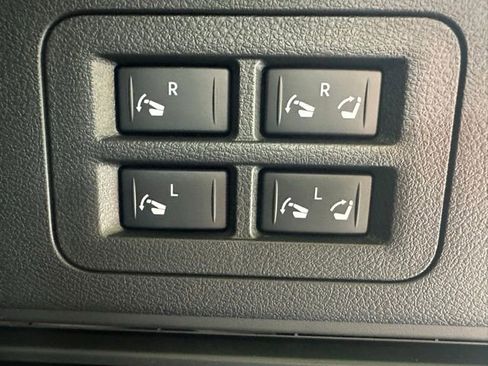 New 2026 Nissan Armada PRO-4X w/ Captain's Chari Seat Package image 32