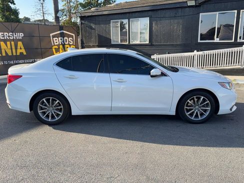 Used 2019 Acura TLX FWD image 9