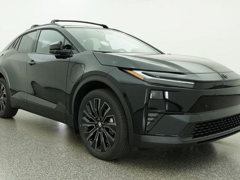New 2026 Toyota C-HR AWD/4WD image 28