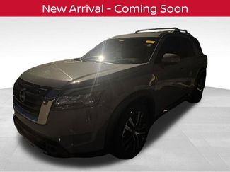 Certified 2023 Nissan Pathfinder Platinum w/ Cargo Package AWD/4WD video 1