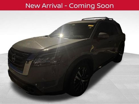 Certified 2023 Nissan Pathfinder Platinum w/ Cargo Package AWD/4WD image 1