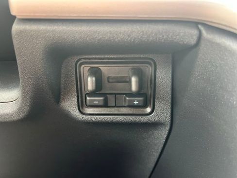New 2026 Ford Expedition Active RWD image 11
