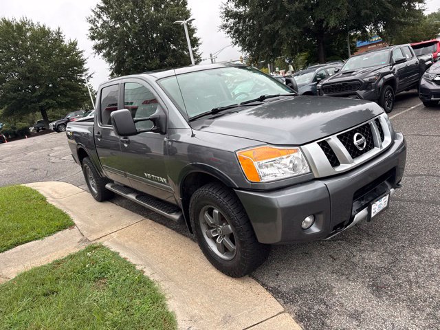 Used 2015 Nissan Titan PRO-4X w/ Pro-4x Luxury Package AWD/4WD image 5