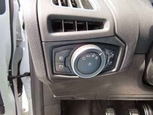 Used 2017 Ford Focus ST w/ Equipment Group 402A image 16