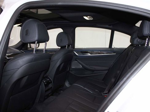 Certified 2023 BMW 530e w/ M Sport Package image 12