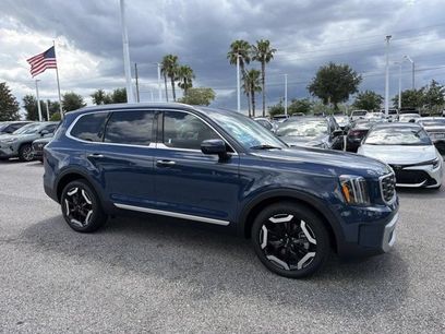 Used 2023 Kia Telluride S