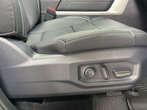 New 2026 Toyota Tundra Limited image 20