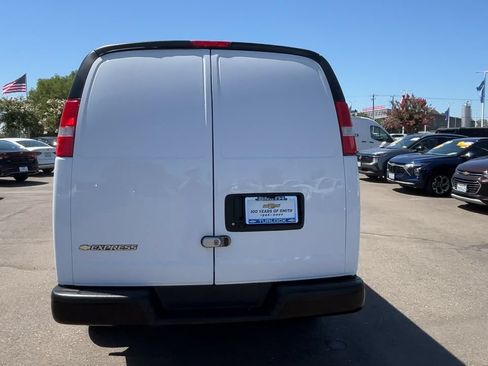 Used 2024 Chevrolet Express 2500 Extended w/ Driver Convenience Package RWD image 6