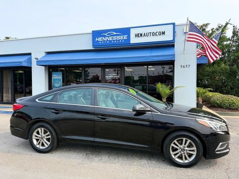 Used 2017 Hyundai Sonata SE FWD image 14