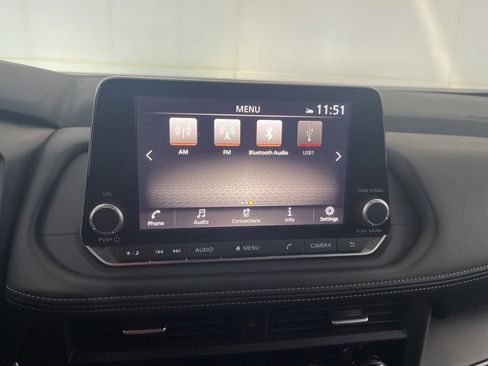 Used 2025 Nissan Rogue SV AWD/4WD image 67