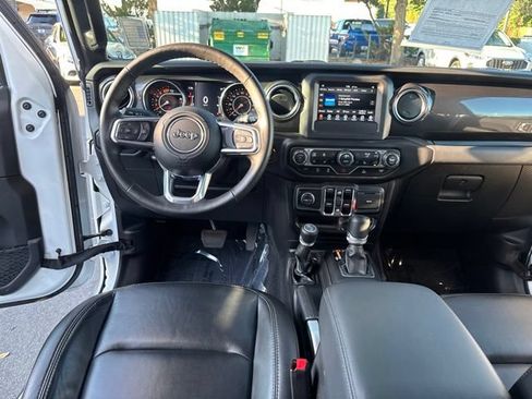 Used 2021 Jeep Wrangler Unlimited Sahara AWD/4WD image 29