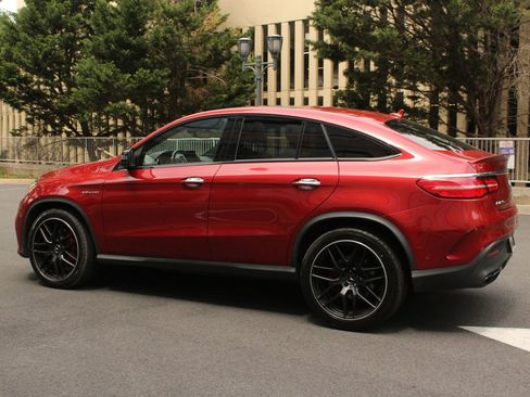 Used 2017 Mercedes-Benz GLE 63 AMG S w/ Premium 3 Package image 9