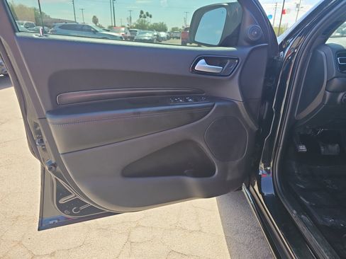Used 2024 Dodge Durango SXT RWD image 11
