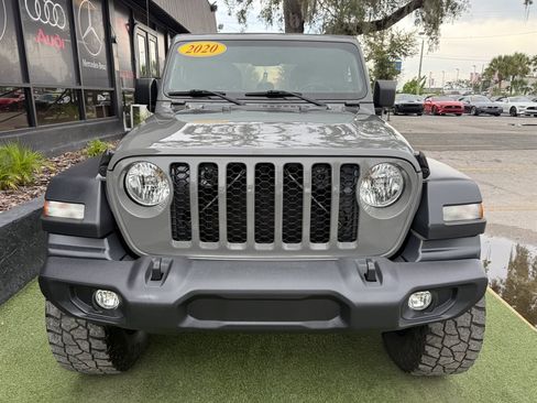 Used 2020 Jeep Gladiator Sport w/ Quick Order Package 24S AWD/4WD image 2