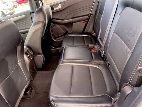 Used 2024 Ford Escape Platinum image 22