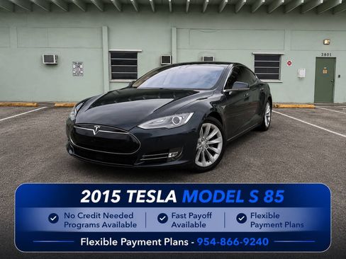 Used 2015 Tesla Model S 85 RWD image 1