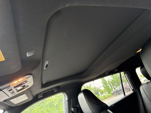 Used 2021 Toyota Highlander XSE AWD/4WD image 14