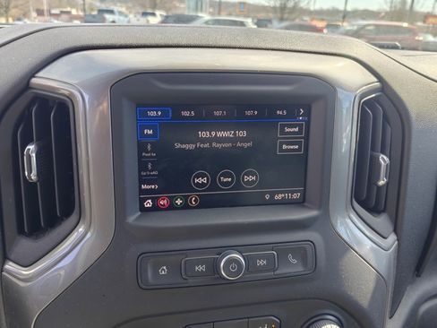 Used 2023 Chevrolet Silverado 2500 Custom w/ Custom Value Package image 16