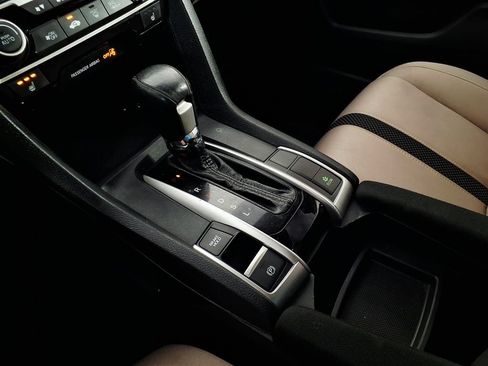 Used 2019 Honda Civic EX image 22