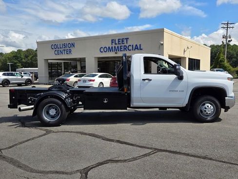 New 2025 Chevrolet Silverado 3500 W/T w/ WT Convenience Package AWD/4WD image 2